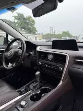 interiorFront