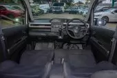 interiorFront