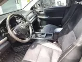 interiorFront