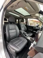 interiorBack