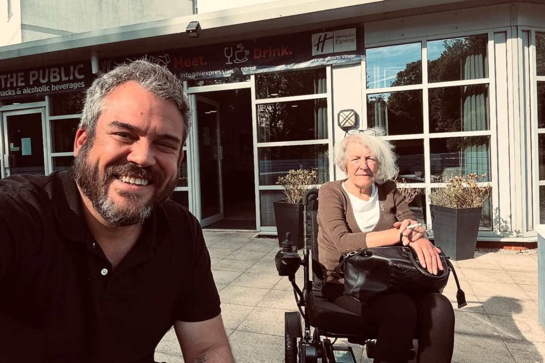 Βαρύ πένθος για τον Πυγμαλίωνα Δαδακαρίδη – Έχασε τη μητέρα του