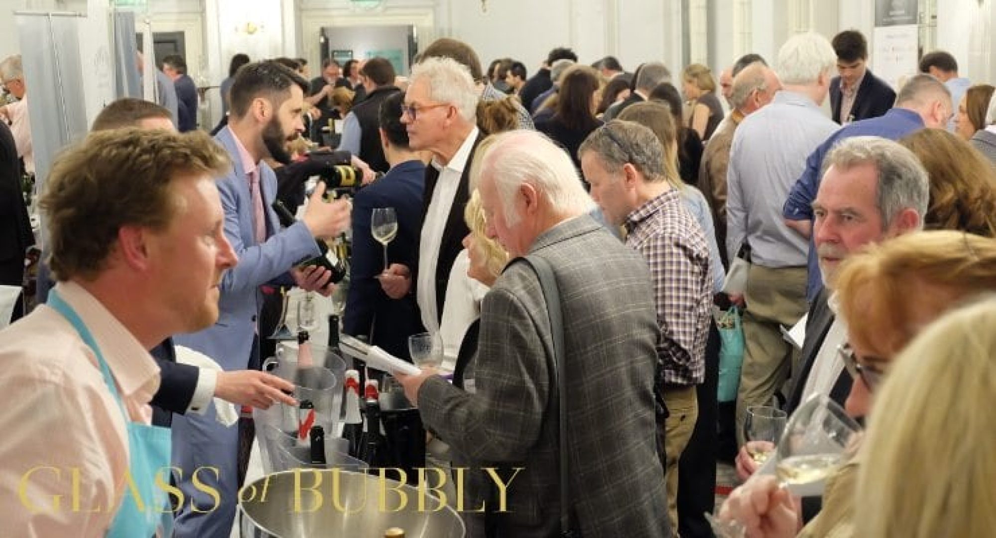 100’s of Global Sparkling Wines Showcased at Glass of Bubbly tasting 2017