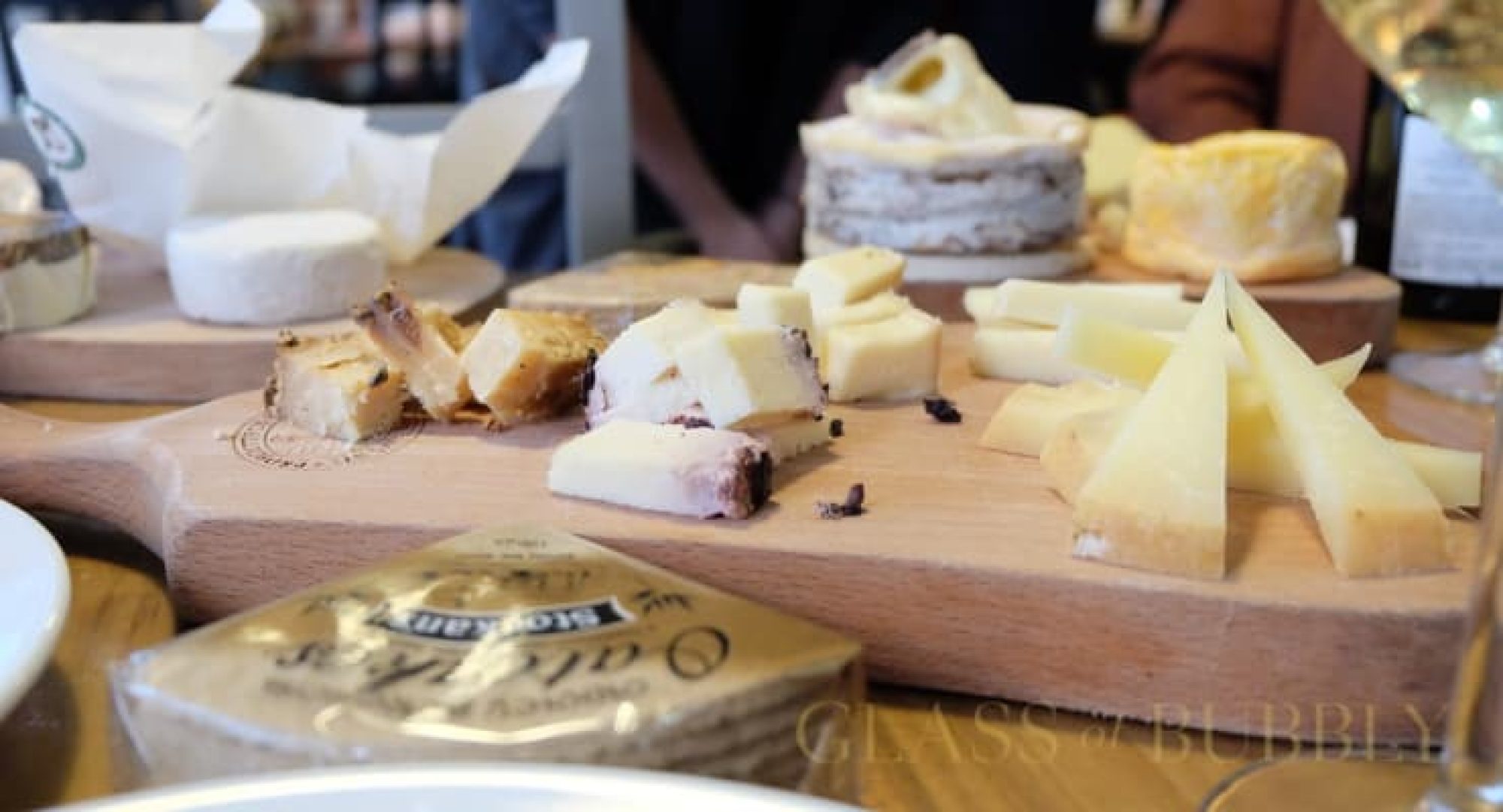How to Pair Old Vintage Champagne with Food