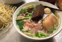 Top 12 quán ăn đêm Ngon- Bổ -Rẻ thu hút nhiều khách ở Huế bún bò Huế