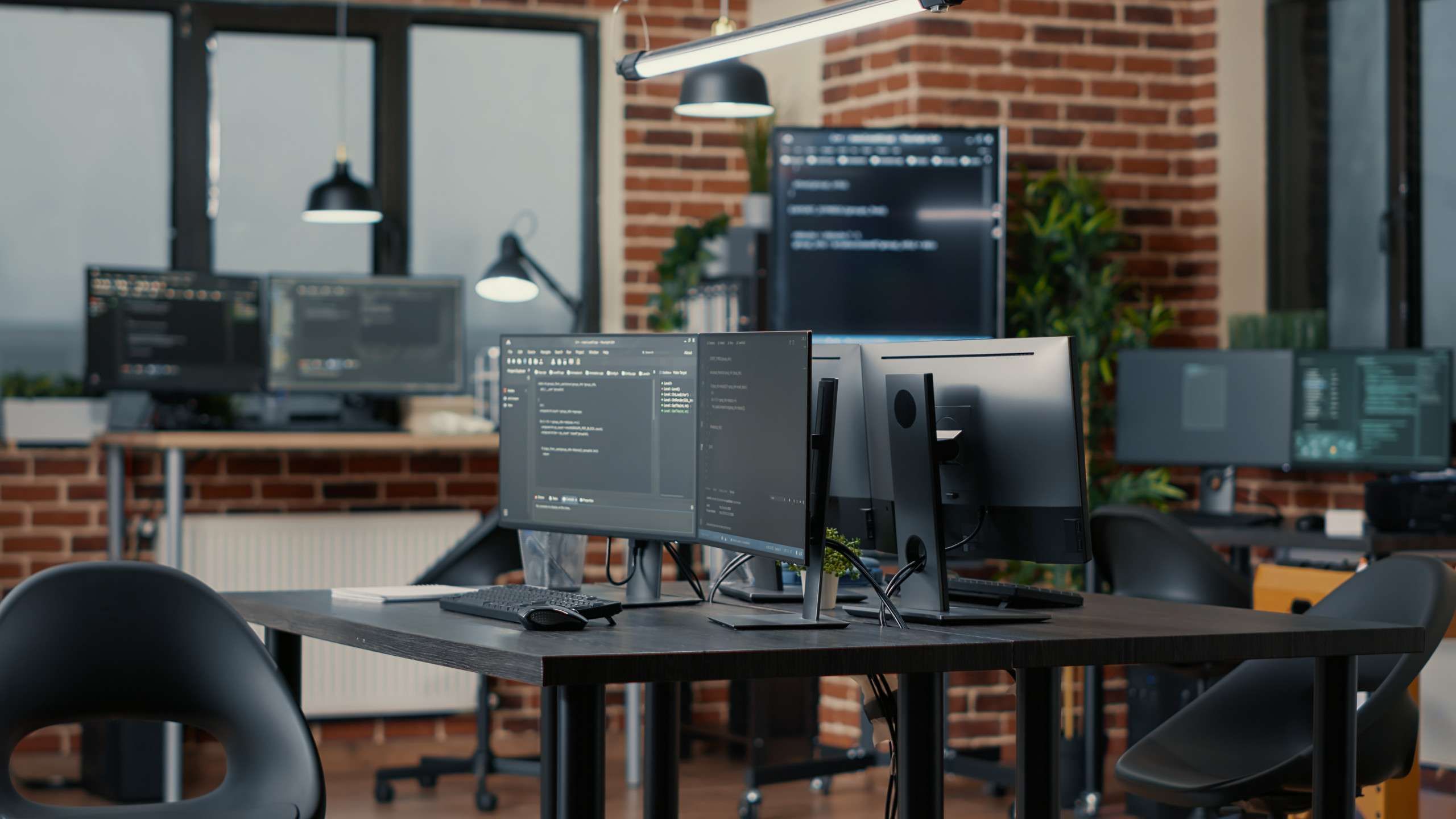 IT Consultation That Proven High Tech Solutions Found Here