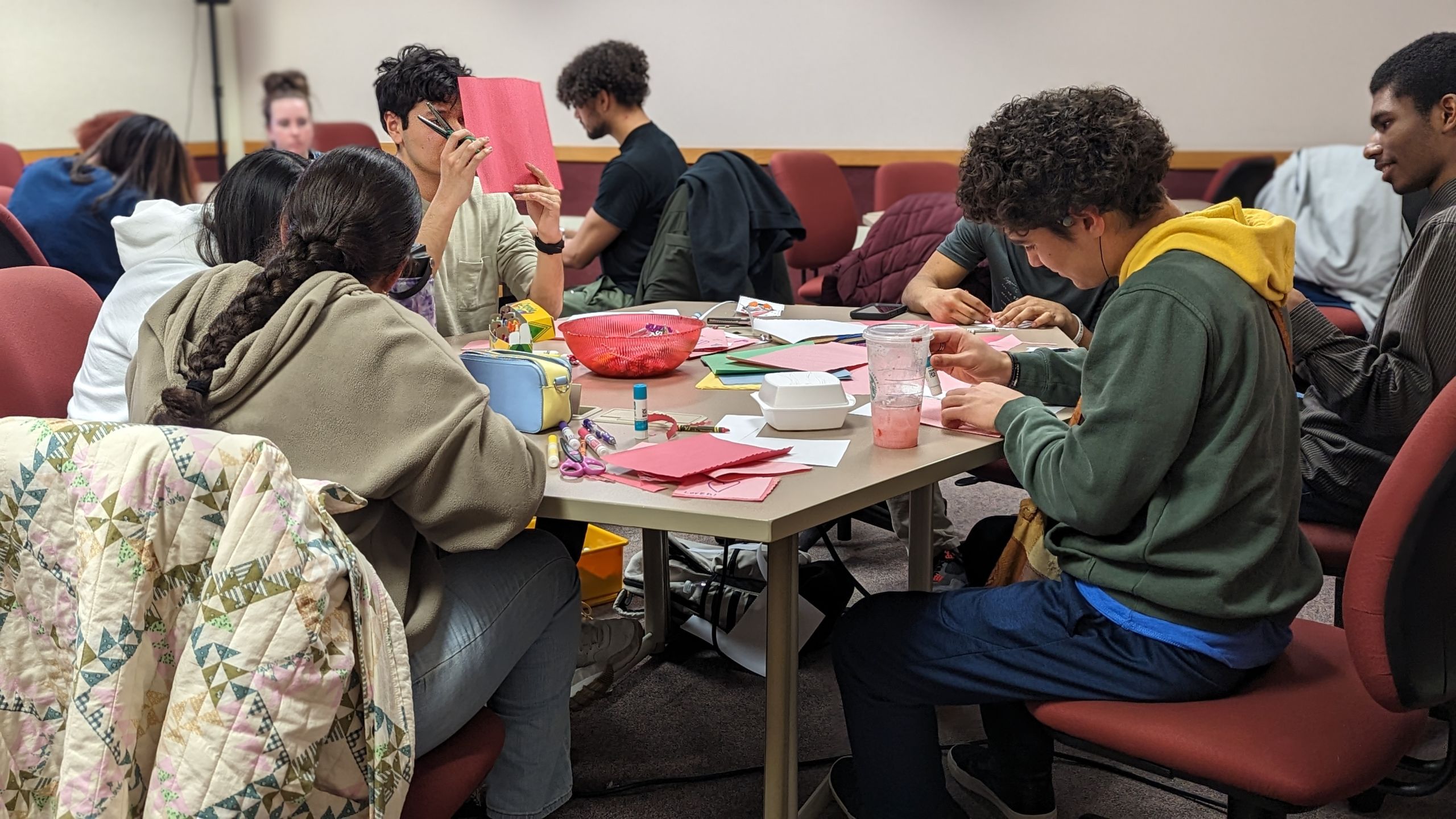 Social Work Club makes Valentine's Day cards. Photo by Isaiah Dickson.