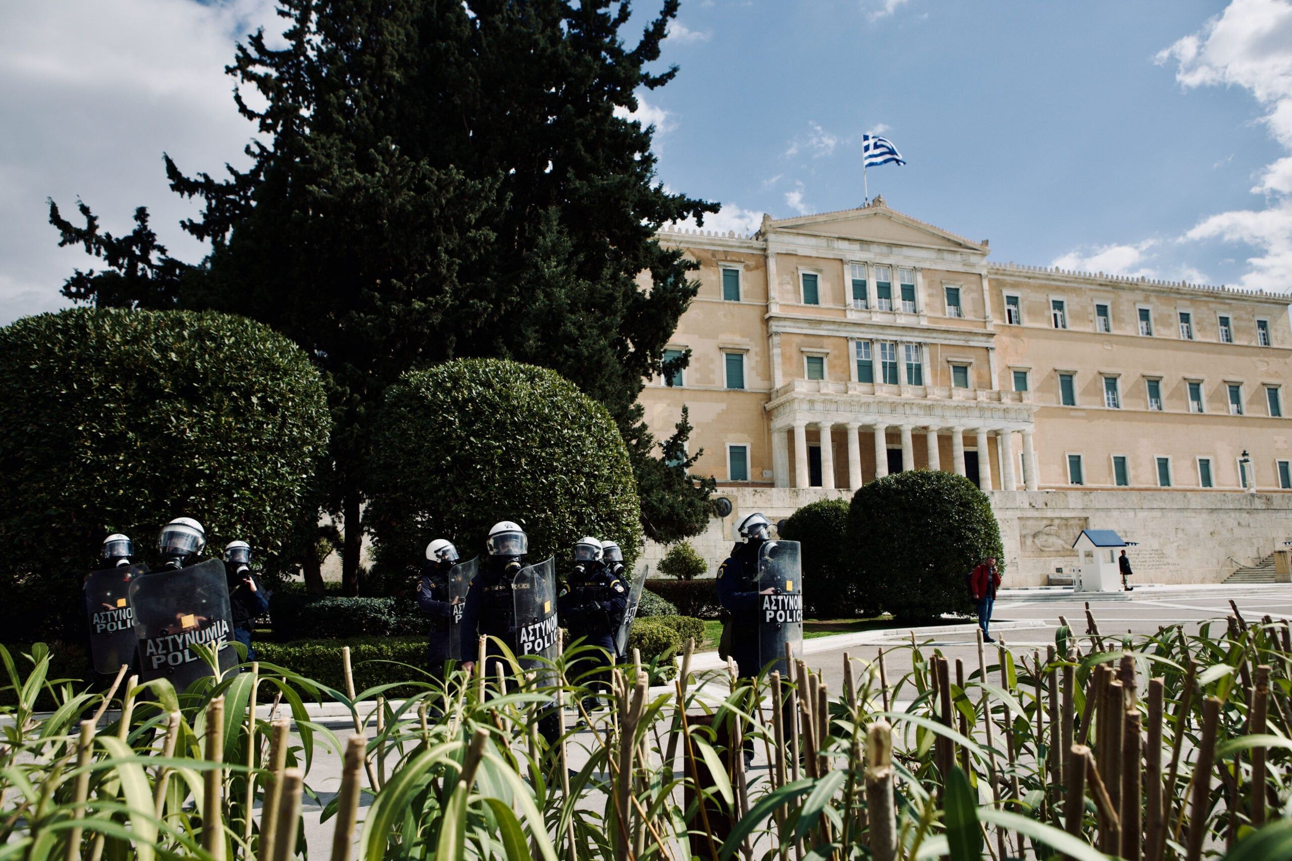 Greek parliament lifts immunity of MPs probed in EU farm scandal