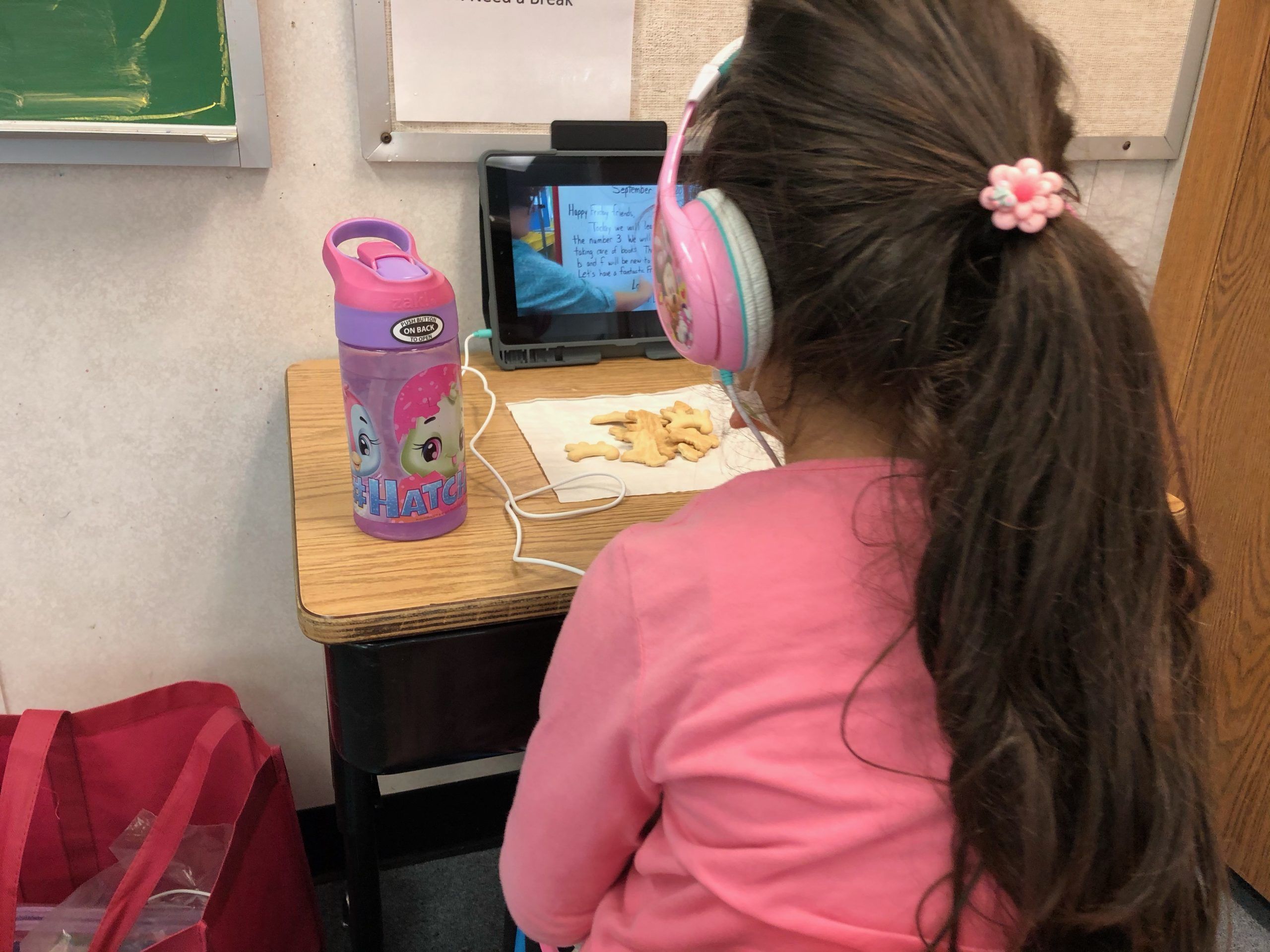 Student focuses with animal crackers via Michelle Guerin