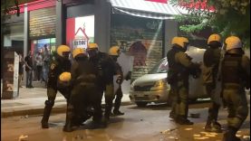 Η αστυνομία απαγόρευσε πορεία εναντίον των βιασμών και χτύπησε φεμινίστριες
