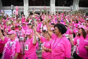 Women in the Susan G. Komen race for the cure. (Creative Commons)