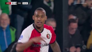 Φέγενορντ-Τσβόλε: 4-0 (MD 30, 25/04/2025)