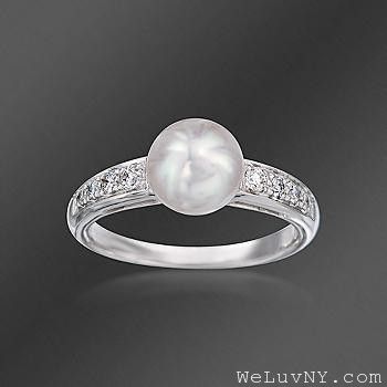 pearl ring