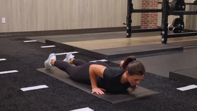 Cobra Triceps Extension