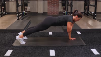 Plank Shoulder Taps