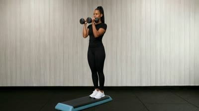 Deficit Reverse Lunge (Dumbbell)