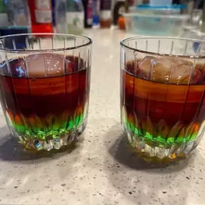 Poison rainbow Apple