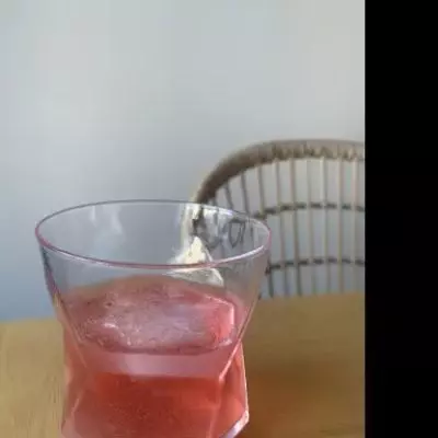 Fizzy Harpoon Cocktail