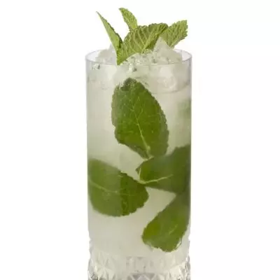 Mojito (no added sugar & low-calorie)