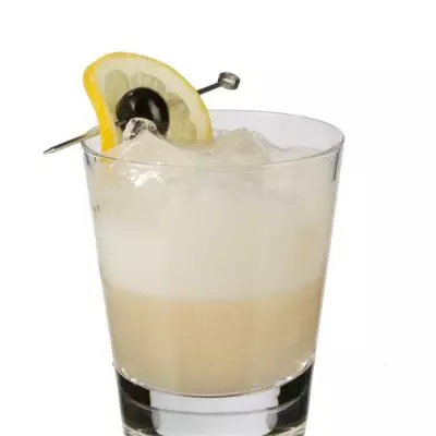 Vodka Sour (no added sugar & low-calorie)