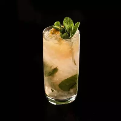 Passion Fruit Mojito