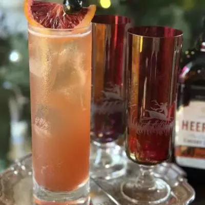 Merry Cherry Christmas, Paloma