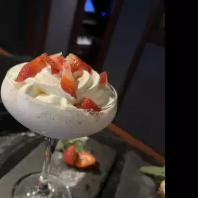 Eton Mess Martini