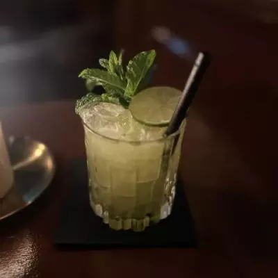 Groove is in the glass