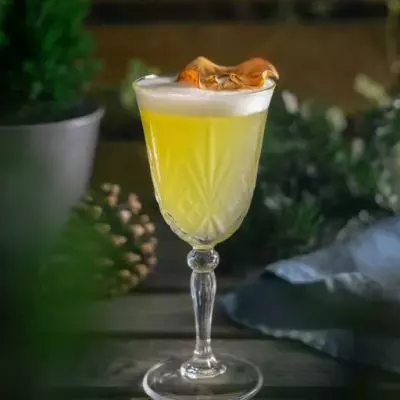Caramel Apple Whisky Sour