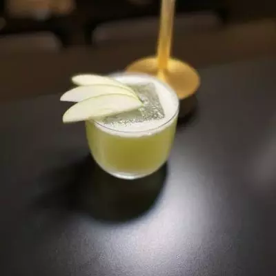 Apple wild