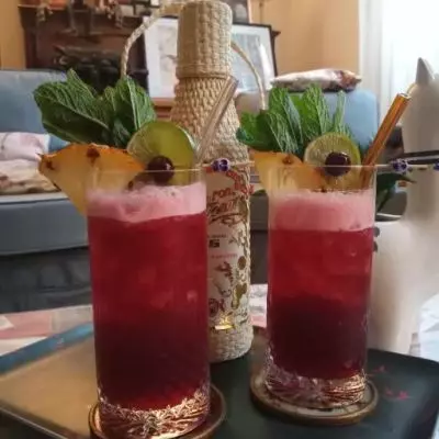 Pina morada