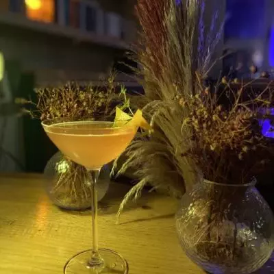 Tropical 81