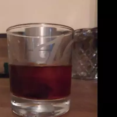 Macky Black Manhattan