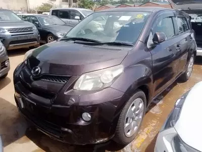 Toyota Ist