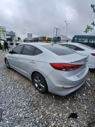 Hyundai Avente