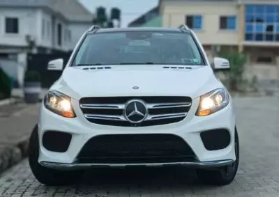Mercedes-Benz 350