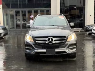 Mercedes-Benz GLE 350
