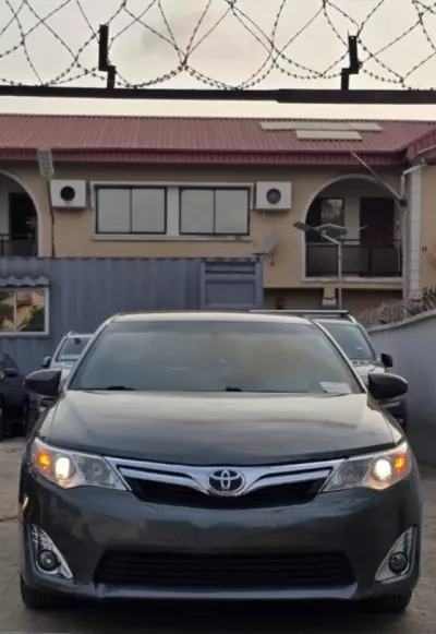 TOYOTA Camry