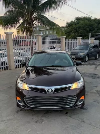 TOYOTA Avalon