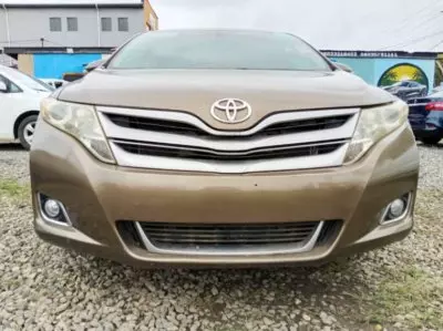 TOYOTA Venza