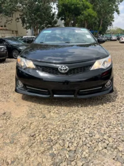 TOYOTA camry