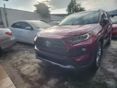 TOYOTA RAV 4
