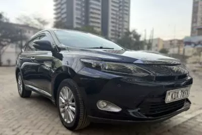 TOYOTA Harrier hybrid