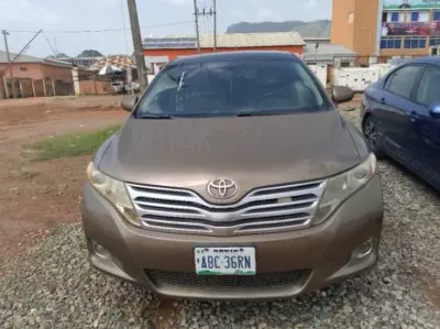TOYOTA Venza