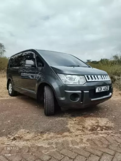 Mitsubishi Delica