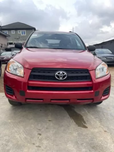 TOYOTA RAV 4