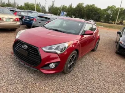 Hyundai Veloster