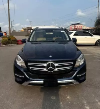 Mercedes-Benz GLE 350