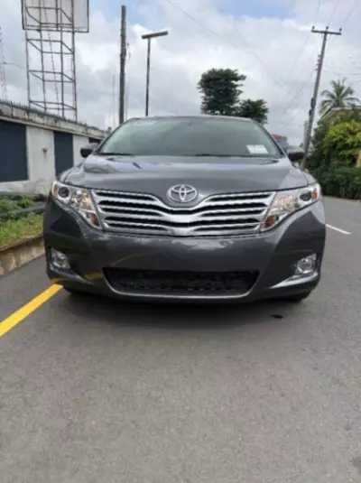 TOYOTA Venza