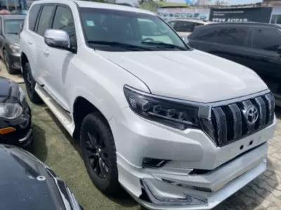 Toyota Landcruiser Prado