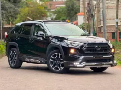 TOYOTA RAV 4